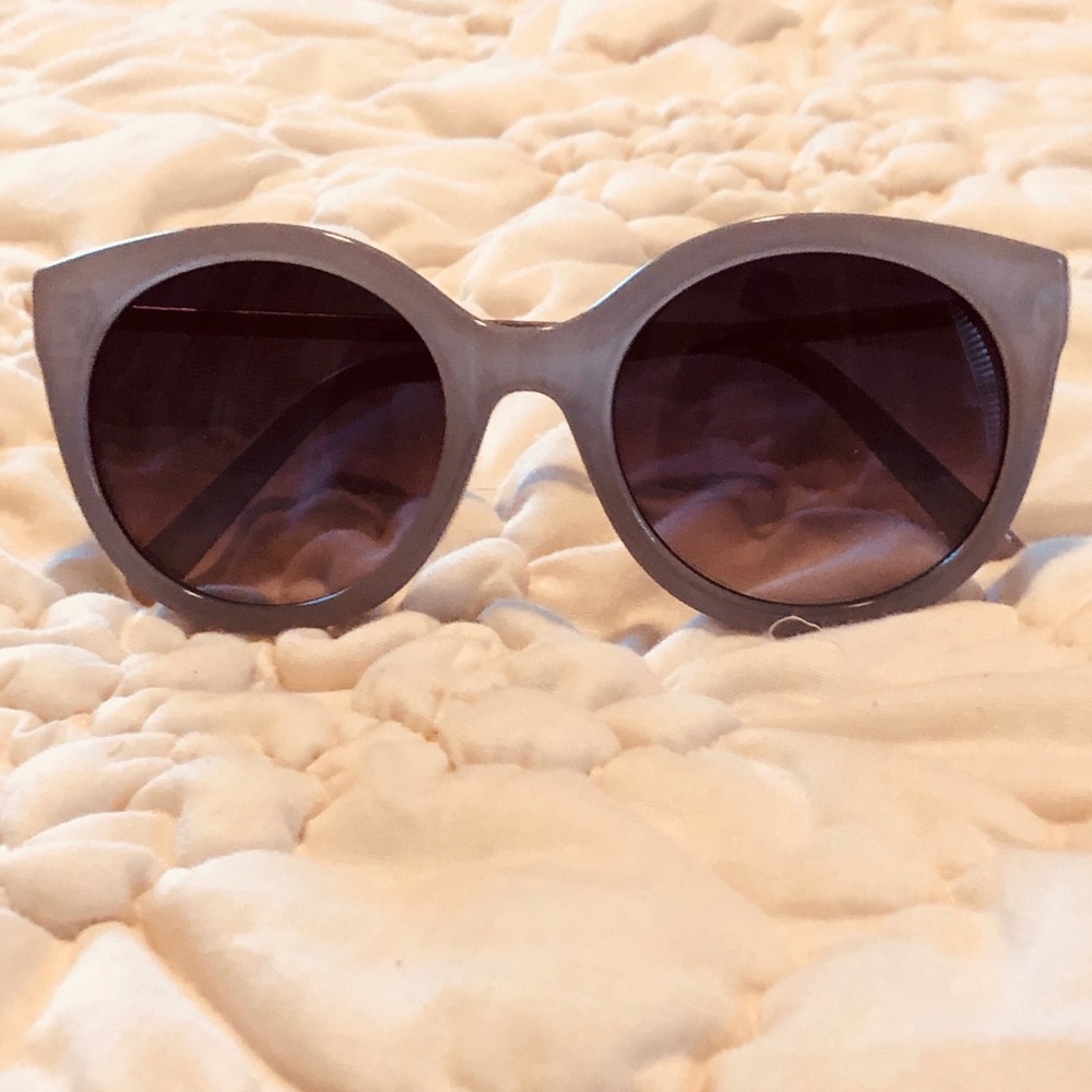 Lucky Brand Shades 😎